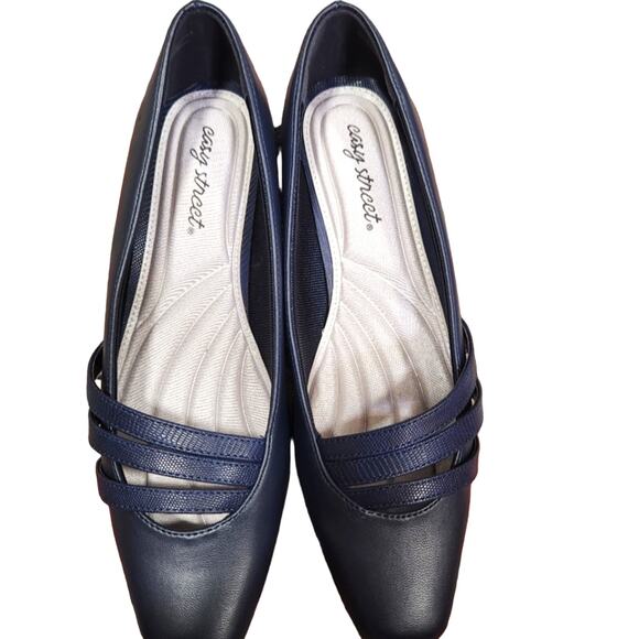 Navy Blue flats by Easy Street - business casual shoes - never worn - Picture 1 of 4